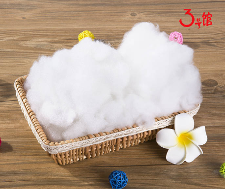 什么是cotton<a href=http://m.zg-gj.com/ target='_blank'>面料</a>？cotton面料有什么特點？